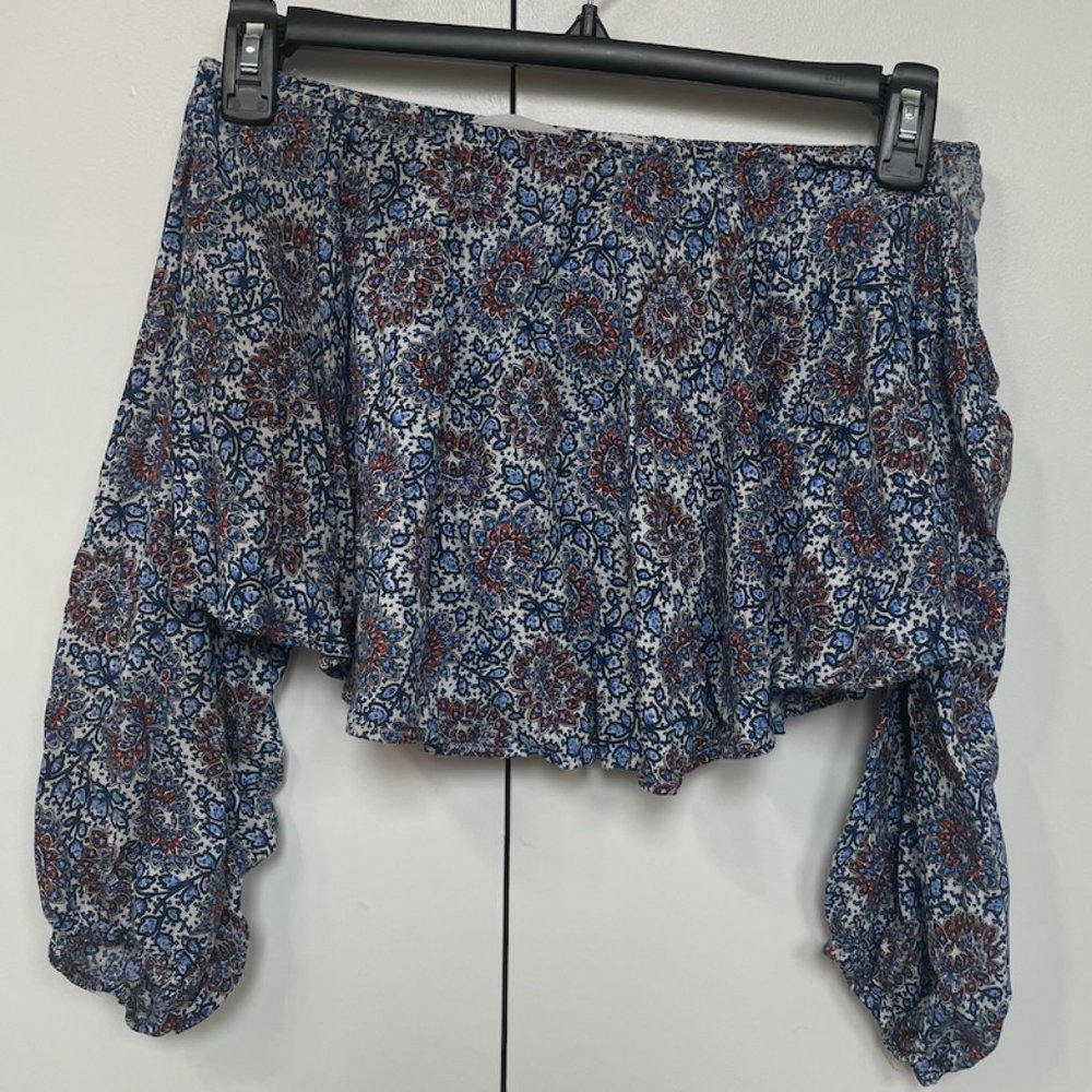 Off-shoulder Top